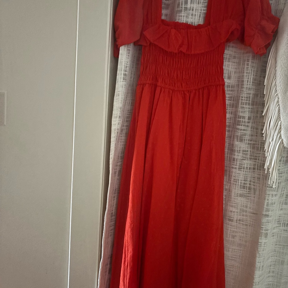 Chic Red Long Sleeve Dress
